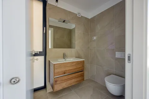 Istra, Novigrad - Četverosoban apartman u luksuznom stambenom kompleksu 136 m2