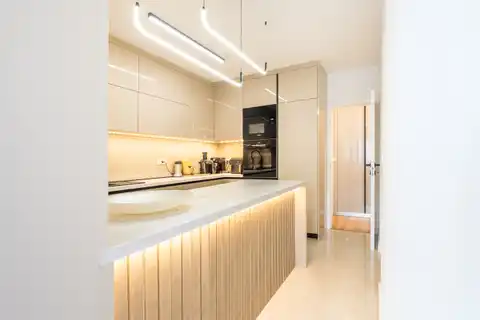 Zagreb, Malešnica - Moderan i potpuno renoviran trosoban stan