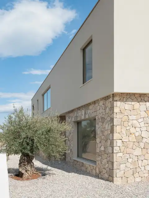 Šolta - Moderna vila s bazenom