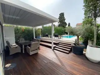Rovinj – Luksuzna vila s bazenom prvi red do mora