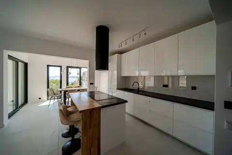 Pelješac, Orebić - Dvosoban apartman s loggiom u novogradnji