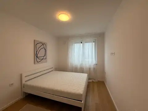 Загреб, Шпанско - трехкомнатная квартира в новостройке