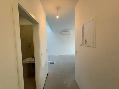 Zagreb, Laščina - penthouse u novogradnji sa prostranom terasom