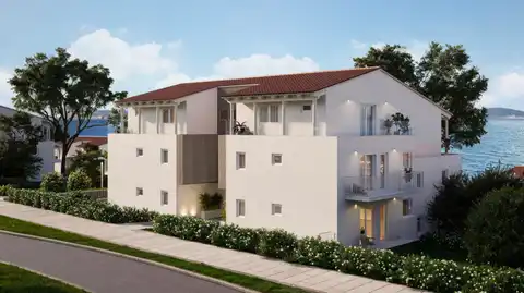 Novi Vinodolski, Mövenpick – penthouse u drugom redu do mora