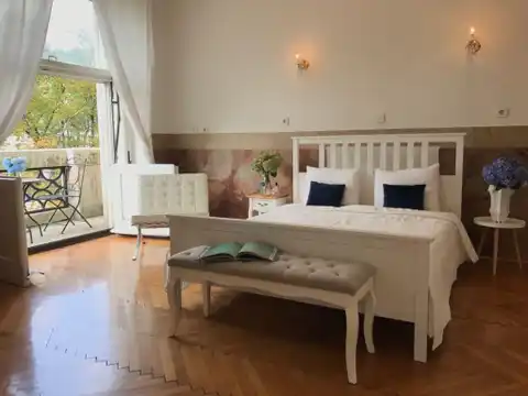 Zagabria, Città Bassa - elegante appartamento di tre stanze 130m2 in affitto