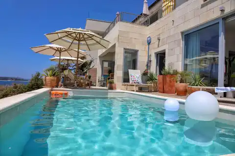 Hvar, otok Hvar – moderna vila prvi red do mora