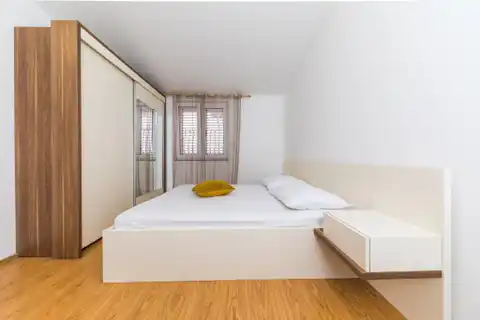 Makarska, Baška Voda - Apartamentowiec z 18 jednostkami mieszkalnymi