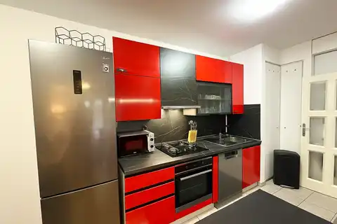 Záhřeb, Mlinovi – třípokojový byt s balkonem v přízemí