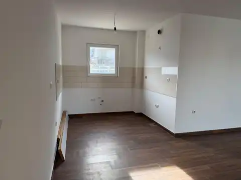 Čiovo, Okrug Gornji - Appartement une chambre, premier rang face à la mer