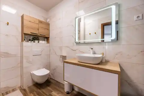 Zagreb, Lanište - Četverosoban stan s terasom i parkingom