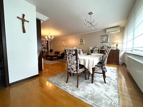 Záhřeb, Dobri dol, Maksimir - Luxusní čtyřpokojový byt ve vynikající lokalitě 125 m2