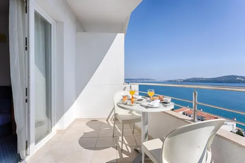 Trogir – Elegantný hotel s výhľadom na more