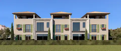 Таунхаус 152 м² Пореч — сад 140 м², терраса
