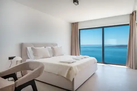 Makarska, Brela - Luxusná vila s panoramatickým výhľadom na more 317 m2