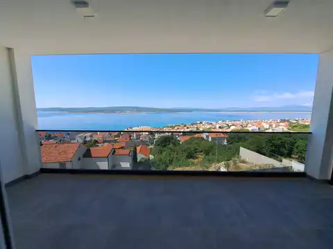 Crikvenica - Three-room apartment with a panoramic sea view