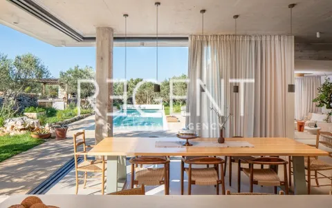 Šolta - Villa unica con vista panoramica sul mare, 270 m2