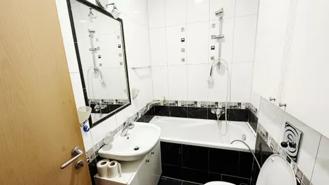 Zagreb, Špansko - Četverosoban stan 91 m2 s dvije loggie