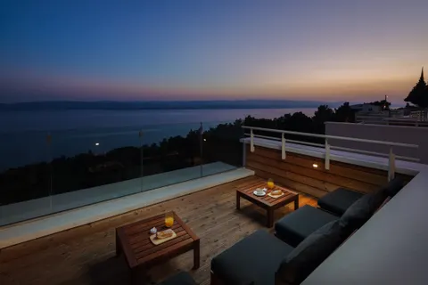 Omiš – Exkluzivní vila s bazénem a panoramatickým výhledem