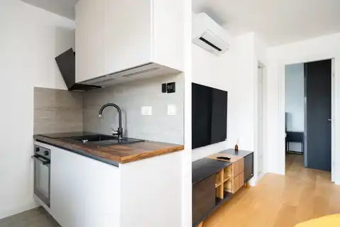 Split, Mejaši - Einzimmerwohnung mit Terrasse und Außenstellplatz