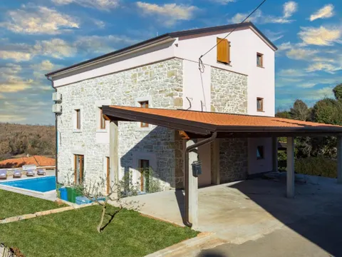 Istra, Umag - Prekrasna kuća okružena prirodom