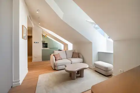 Stan 46 m² za najam — prvi najam, Centar