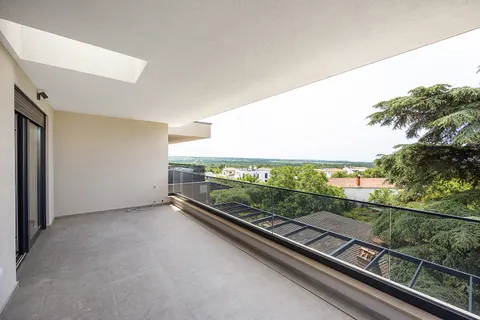 Istria, Tar - Attico esclusivo con terrazza panoramica in nuova costruzione 130 m2