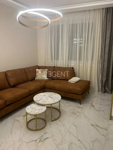 Záhřeb, Remete - Moderní penthouse 112 m2 k pronájmu