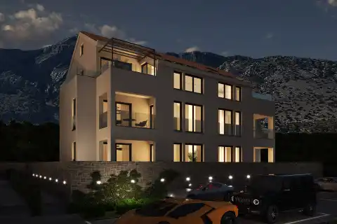 Pelješac, Orebić - Dvoupokojový apartmán s loggií a terasou