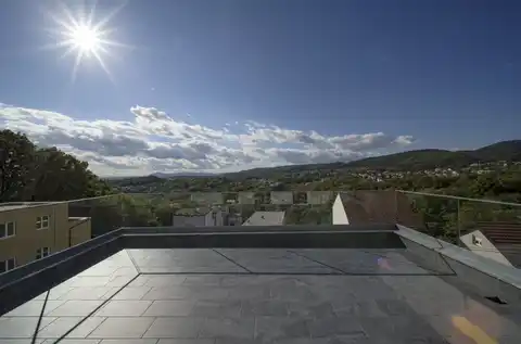 Stan 212 m², Šestinski vrh — dupleks, terasa, garaža