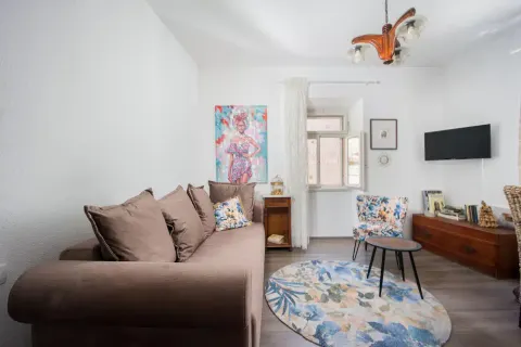 Trogir, centrum - Kamenný dům 174 m2