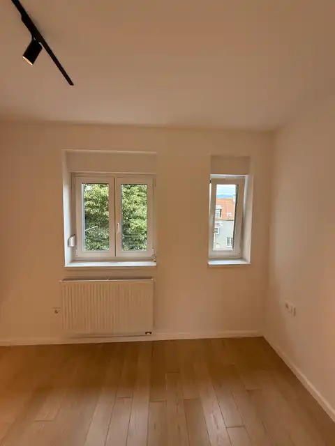 Zagreb, Trešnjevka - kompletno renoviran dvosoban stan