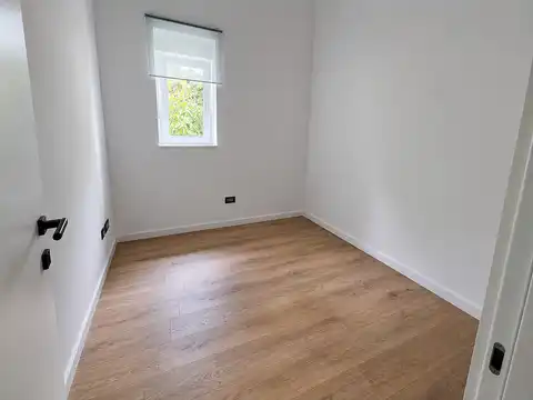 Záhreb, Dolné Mesto – byt na prenájom 88 m², 4-izbový, 1. poschodie, zrekonštruovaný