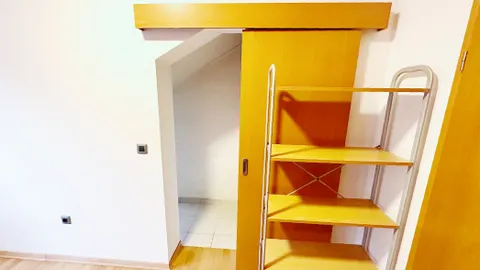 Zagreb, Špansko - Četverosoban stan 91 m2 s dvije loggie