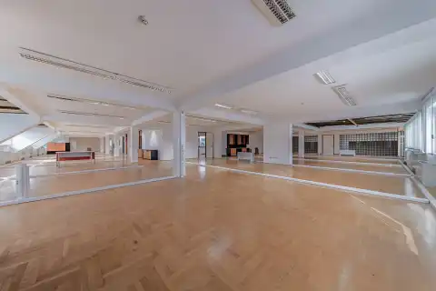 Sveta Nedelja - Komerčný priestor 1600 m2