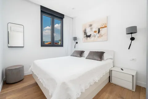 Split, Kaštel Lukšić - Moderní dvoupokojový byt 80 m2 DLOUHODOBÝ PRONÁJEM