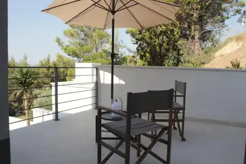 Klis - Moderna villa s bazenom