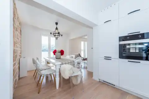 Brač, Milna - Villa moderna in prima fila sul mare, 264 m2