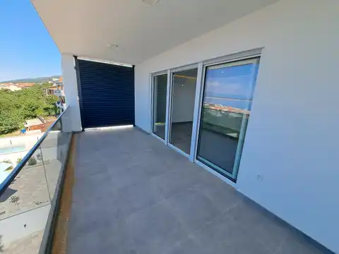 Crikvenica - Three-room apartment with a panoramic sea view