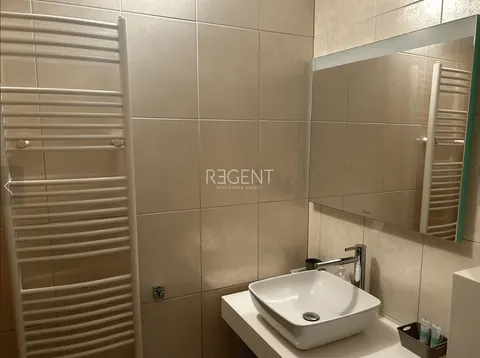 Split, Kroz Smrdećac - atraktiven komforten dvosoben apartma 93 m2