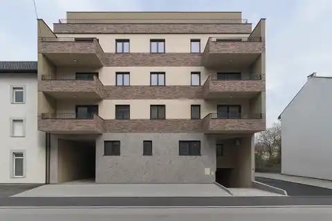 Zagabria, Trešnjevka – Moderno attico quadrilocale