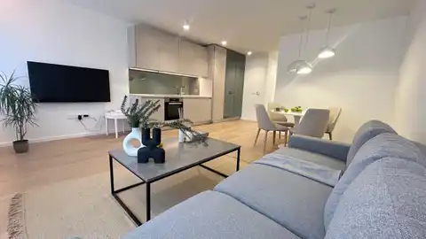 Zagabria, Città Bassa - appartamento bilocale completamente arredato con due balconi