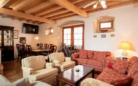 Hvar, Stari Grad – Kamena kuća u staroj jezgri grada