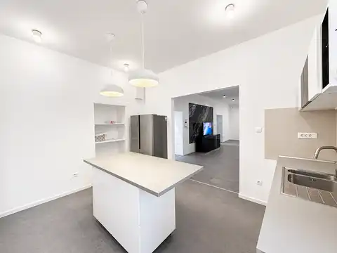 Záhreb, Centrum – byt 135 m² na prenájom, zrekonštruovaný 2026, 1. poschodie