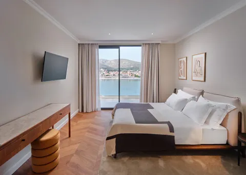 Trogir - Moderna villa s pogledom na more 341 m2