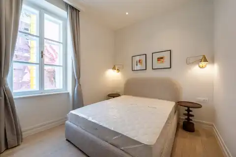 Stan 43 m² za najam — prvi najam, Centar