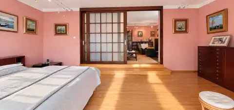 Maksimir – casa bifamiliare di 230 m² con garage