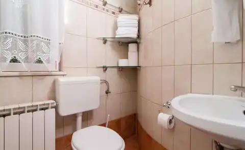 Brač, Mirca - Vila z bazenom ob morju 330m2