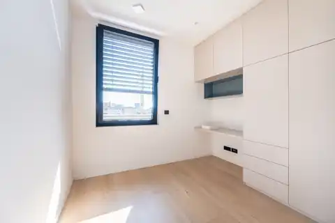 Zagabria, Centro - Moderno appartamento con tre camere da letto in affitto