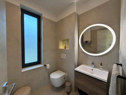 Spalato, Kaštela - Villa di lusso di 188 m2 con vista mare