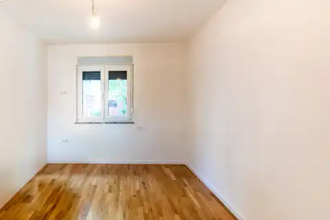 Zagreb, Rudeš - Moderna novoizgrađena kuća